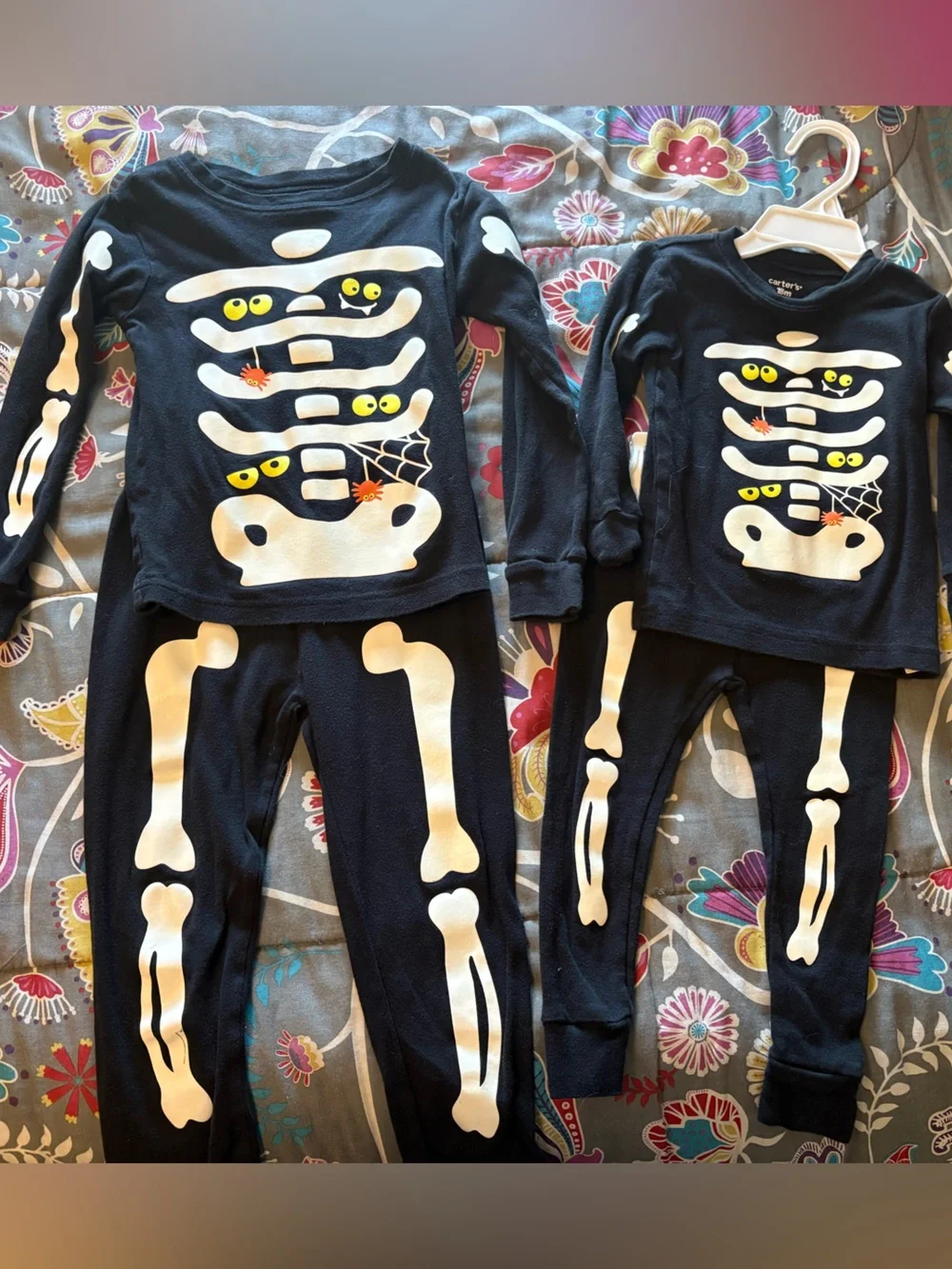 Carter's Black Kids Skeleton Pajama Set - matching 5T and 18 months